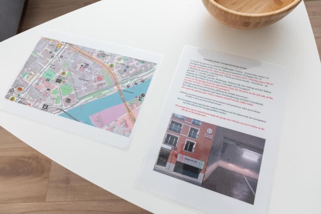 Modern Riverside Apartment With Free Parking Space 슈체친 외부 사진